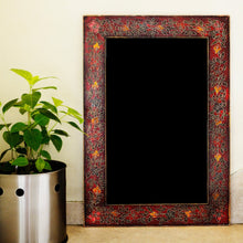 Embroidered Flower Frame (Red)