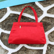Butterfly Lace Pleated Art Silk Tote (Red)