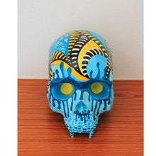 Handcrafted Skull – Agua Aumento
