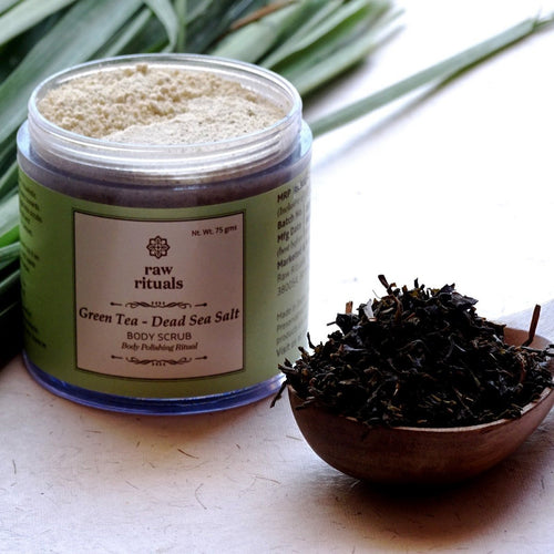 Chemical-Free Green Tea And Dead Sea Salt Body Scrub
