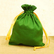 Handcrafted Ikat Potli (Vibrant Green)