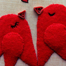 Hand Embroidery Heart Bird Wall Decor