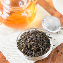 Hand-Picked Oolong Tea