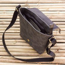Elephant Print Medium Tall Messenger Bag (Unisex) (Grey Black)
